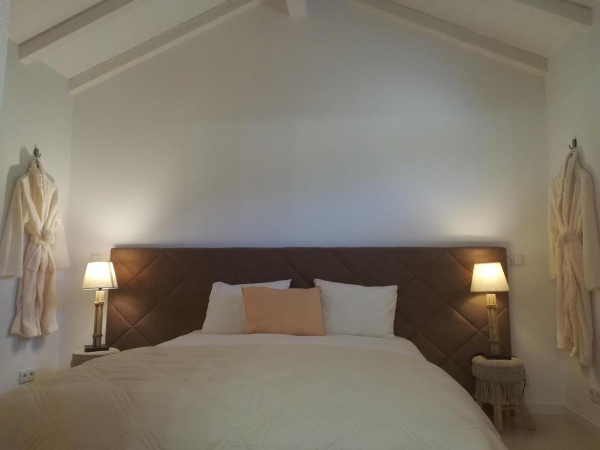 Bed and Breakfast Quinta Bogesi Фигейра-да-Фош Экстерьер фото