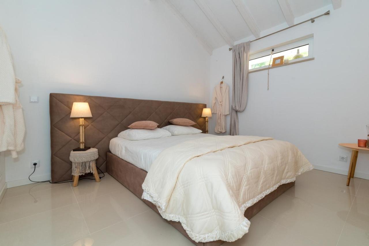 Bed and Breakfast Quinta Bogesi Фигейра-да-Фош Экстерьер фото